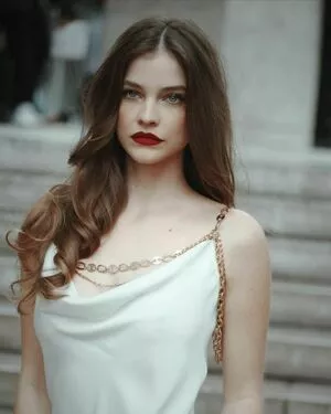 Barbara Palvin / realbarbarapalvin nude photo #0854