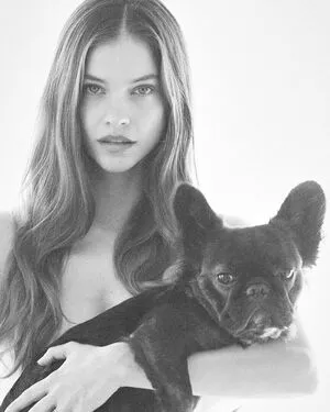 Barbara Palvin / realbarbarapalvin nude photo #0909