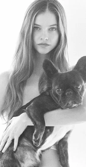 Barbara Palvin / realbarbarapalvin nude photo #0910
