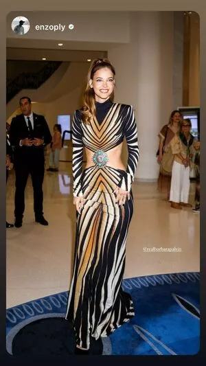 Barbara Palvin / realbarbarapalvin nude photo #0914