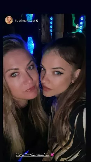 Barbara Palvin / realbarbarapalvin nude photo #0915