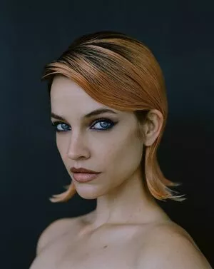 Barbara Palvin / realbarbarapalvin nude photo #1121