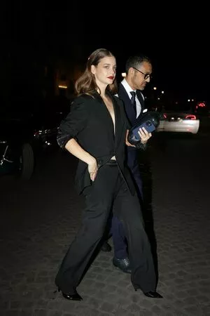 Barbara Palvin / realbarbarapalvin nude photo #1167