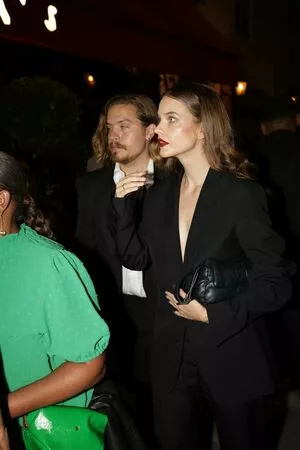 Barbara Palvin / realbarbarapalvin nude photo #1173