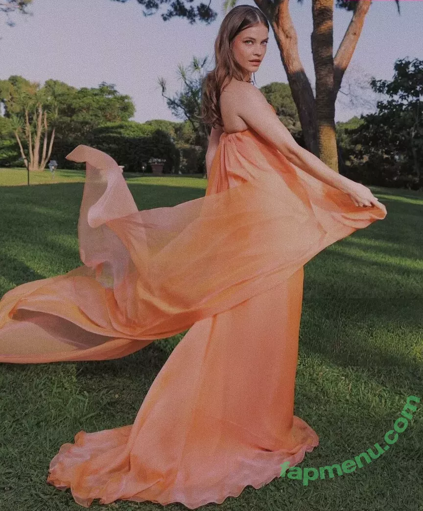 Barbara Palvin nude photo #1001 (realbarbarapalvin)