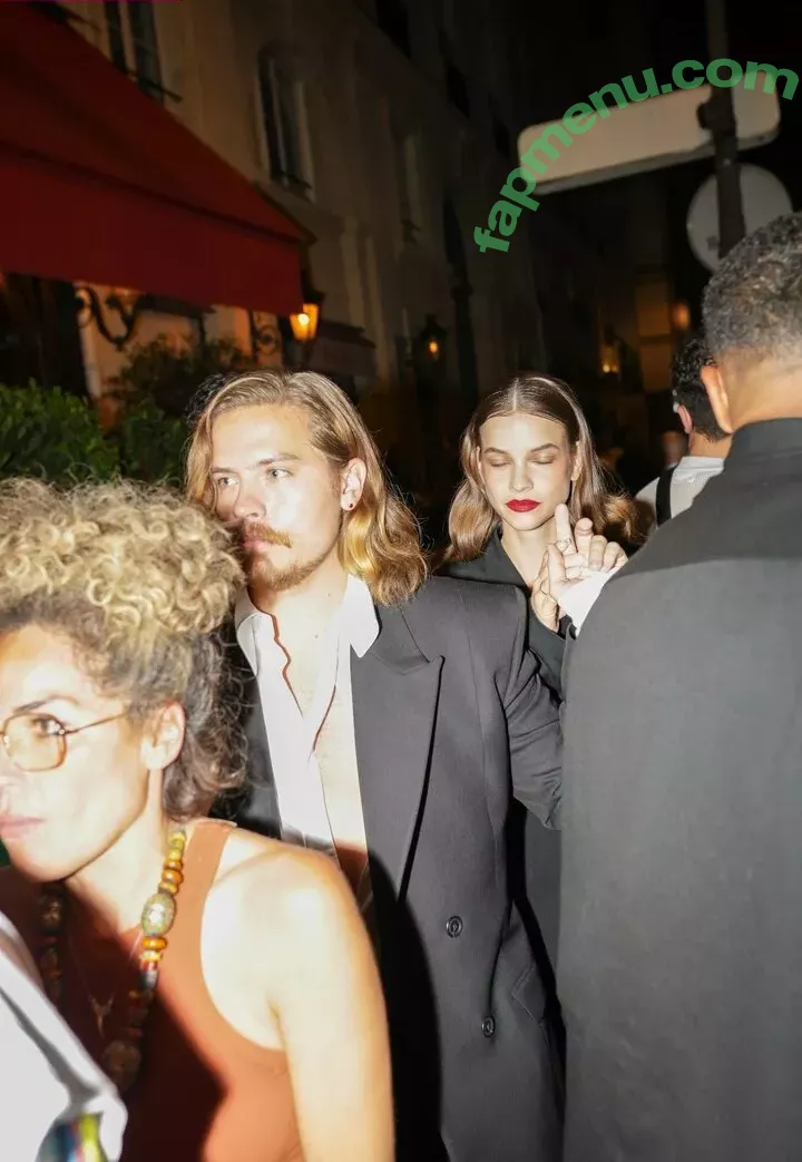 Barbara Palvin nude photo #1176 (realbarbarapalvin)