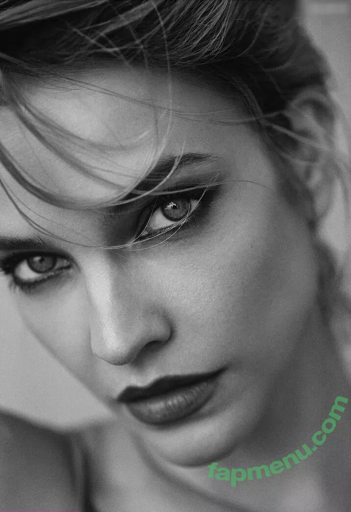 Barbara Palvin nude photo #1212 (realbarbarapalvin)