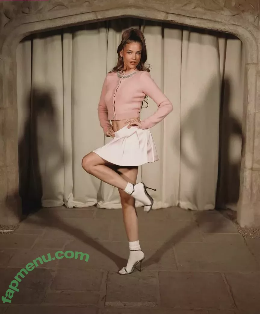 Barbara Palvin nude photo #1225 (realbarbarapalvin)