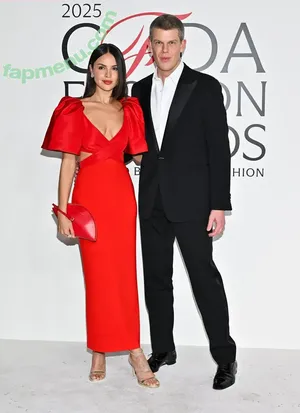 Barbara Palvin / realbarbarapalvin nude photo #2604