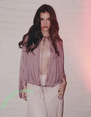 Barbara Palvin / realbarbarapalvin nude photo #2659