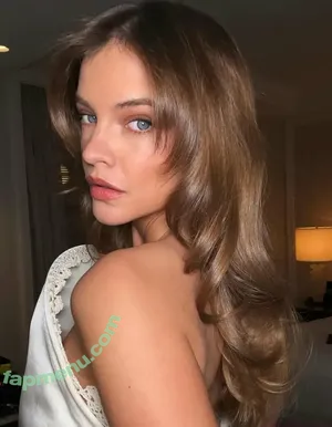 Barbara Palvin / realbarbarapalvin nude photo #2678