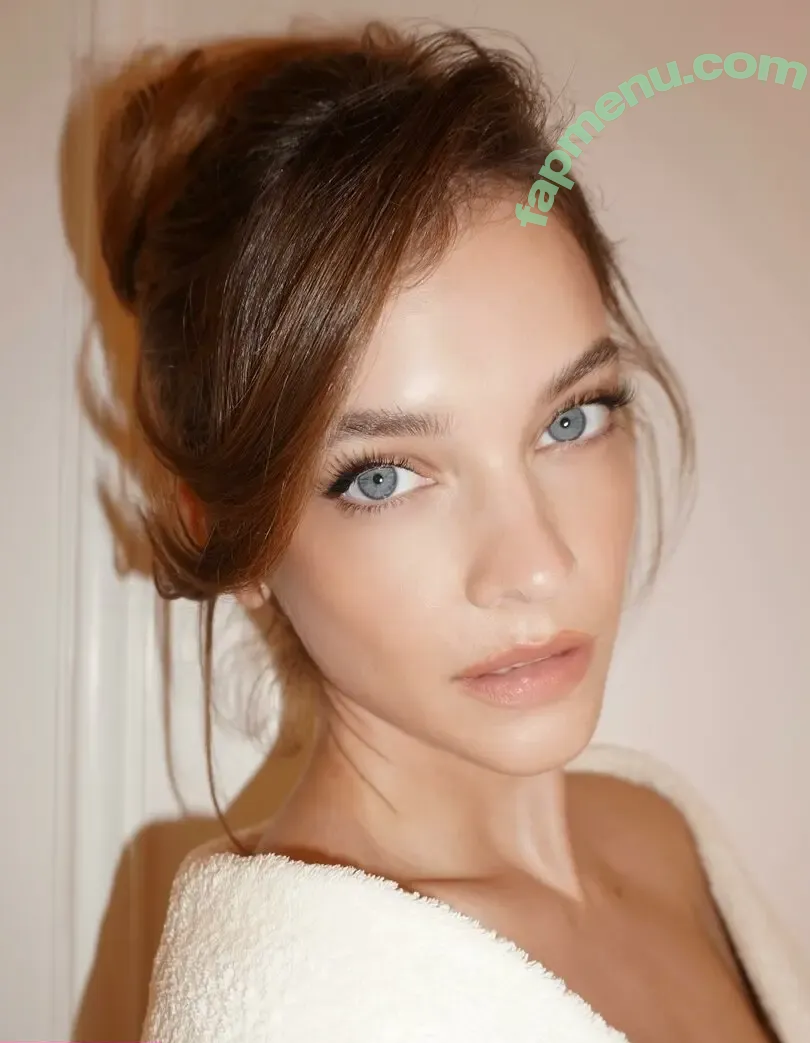 Barbara Palvin nude photo #2453 (realbarbarapalvin)