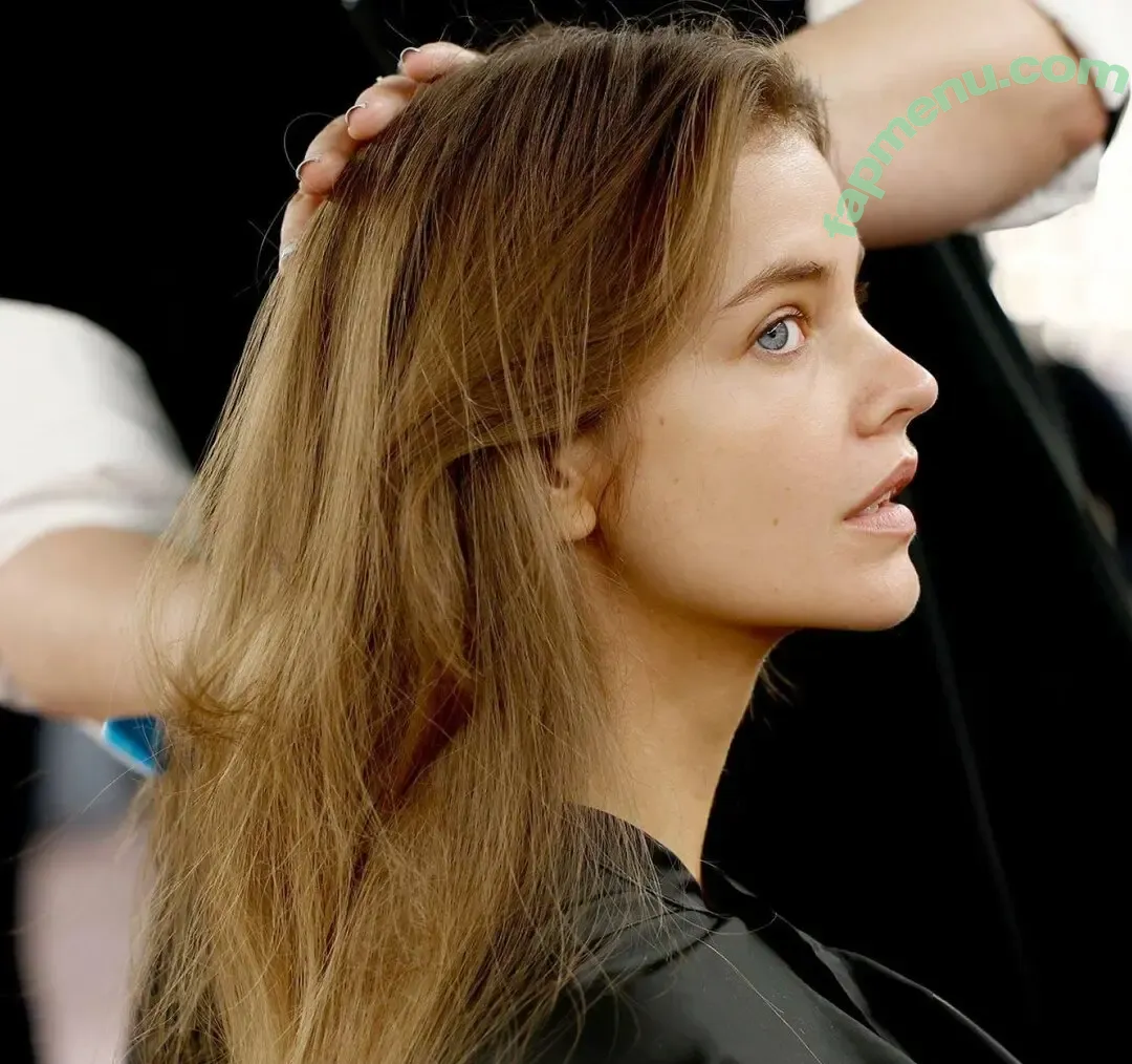 Barbara Palvin nude photo #2581 (realbarbarapalvin)