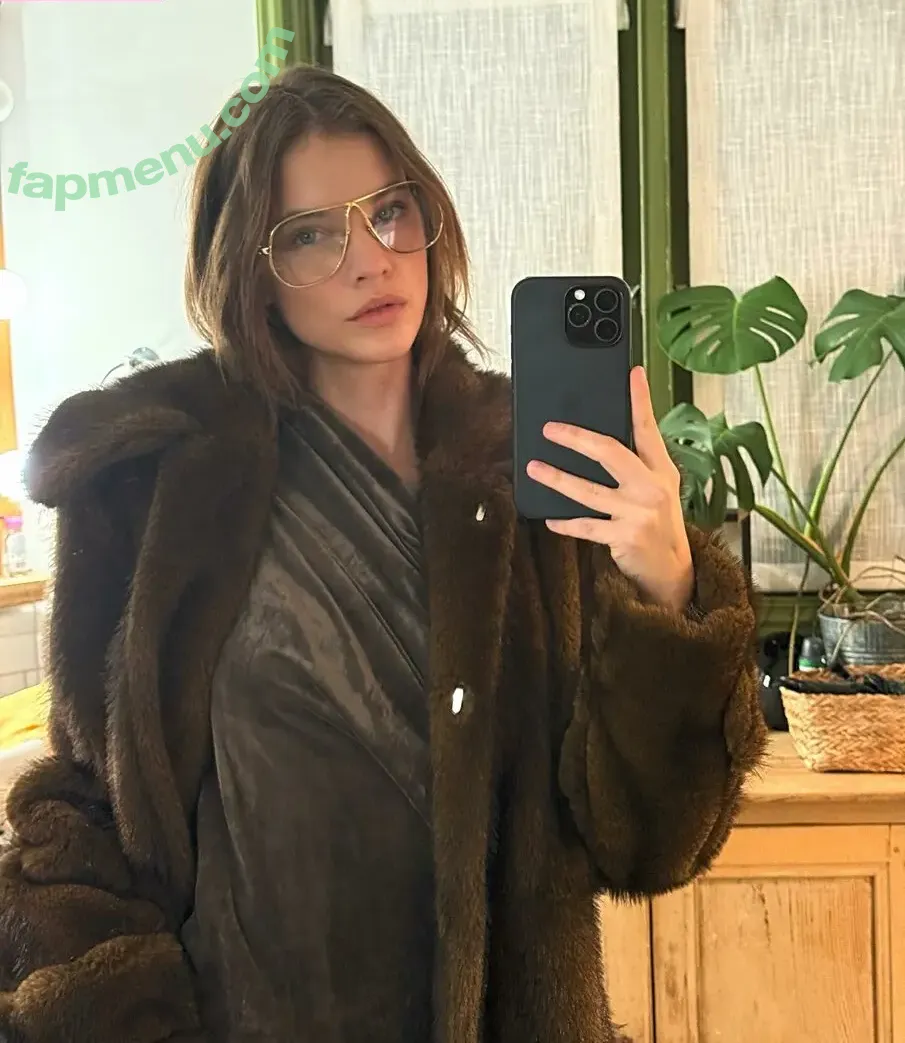 Barbara Palvin nude photo #2652 (realbarbarapalvin)