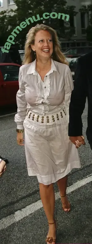 Barbara Schöneberger / sarahtoninx9_ nude photo #0046