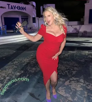 Barbara Schöneberger / sarahtoninx9_ nude photo #0057