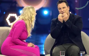 Barbara Schöneberger / sarahtoninx9_ nude photo #0371