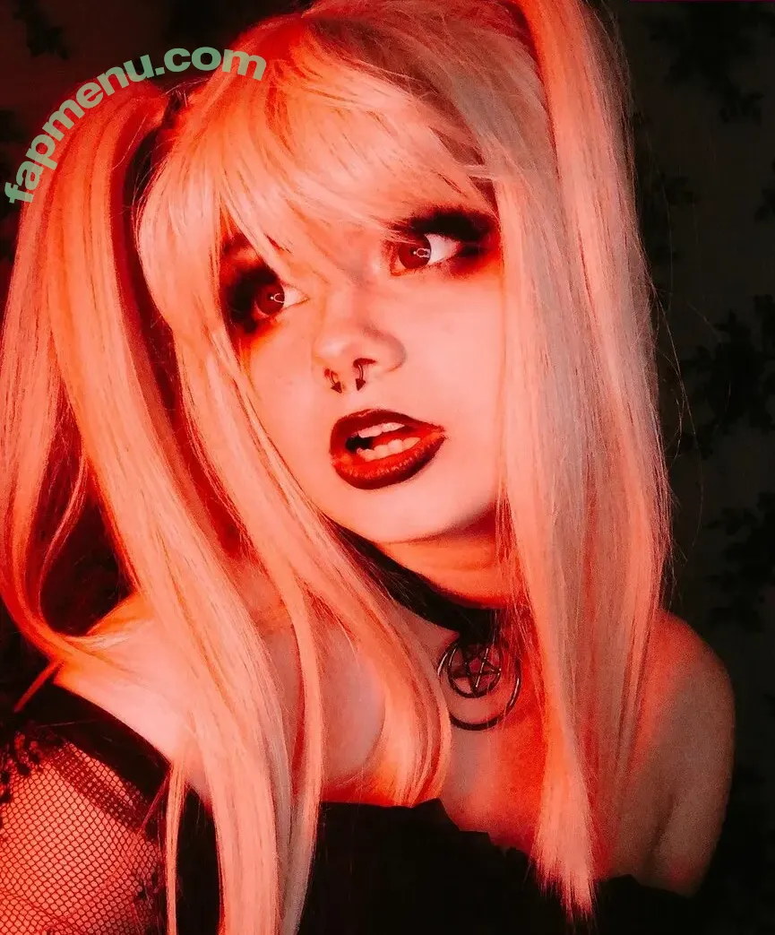 Barbaricteatime nude photo #0003 (Barbaricteatime)