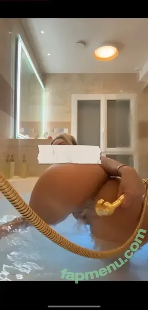 Barbie Emma / emmabarbieofficial / emmafr / emmamaybyte nude photo #0007
