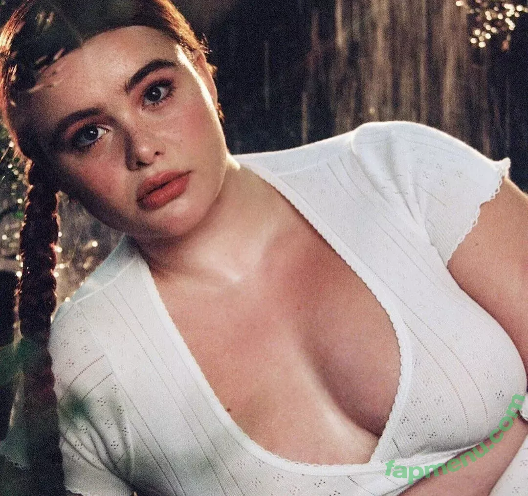 Barbie Ferreira nude photo #0155 (Euphoria actress / barbieferreira / sexibarbie)