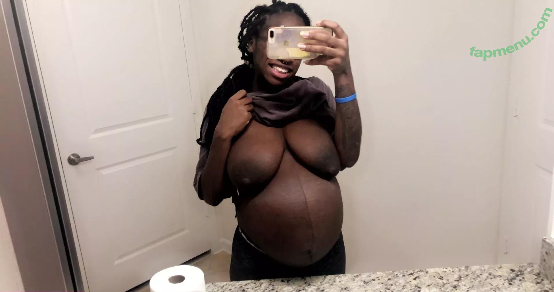 barbiebugatti nude photo #0400 (Barbie Bugatti / barbiebugatti1 / barbiebugatti__)