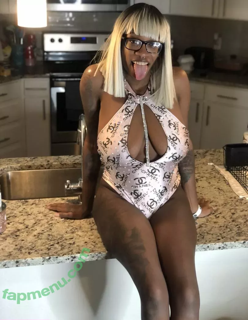 barbiebugatti nude photo #0507 (Barbie Bugatti / barbiebugatti1 / barbiebugatti__)