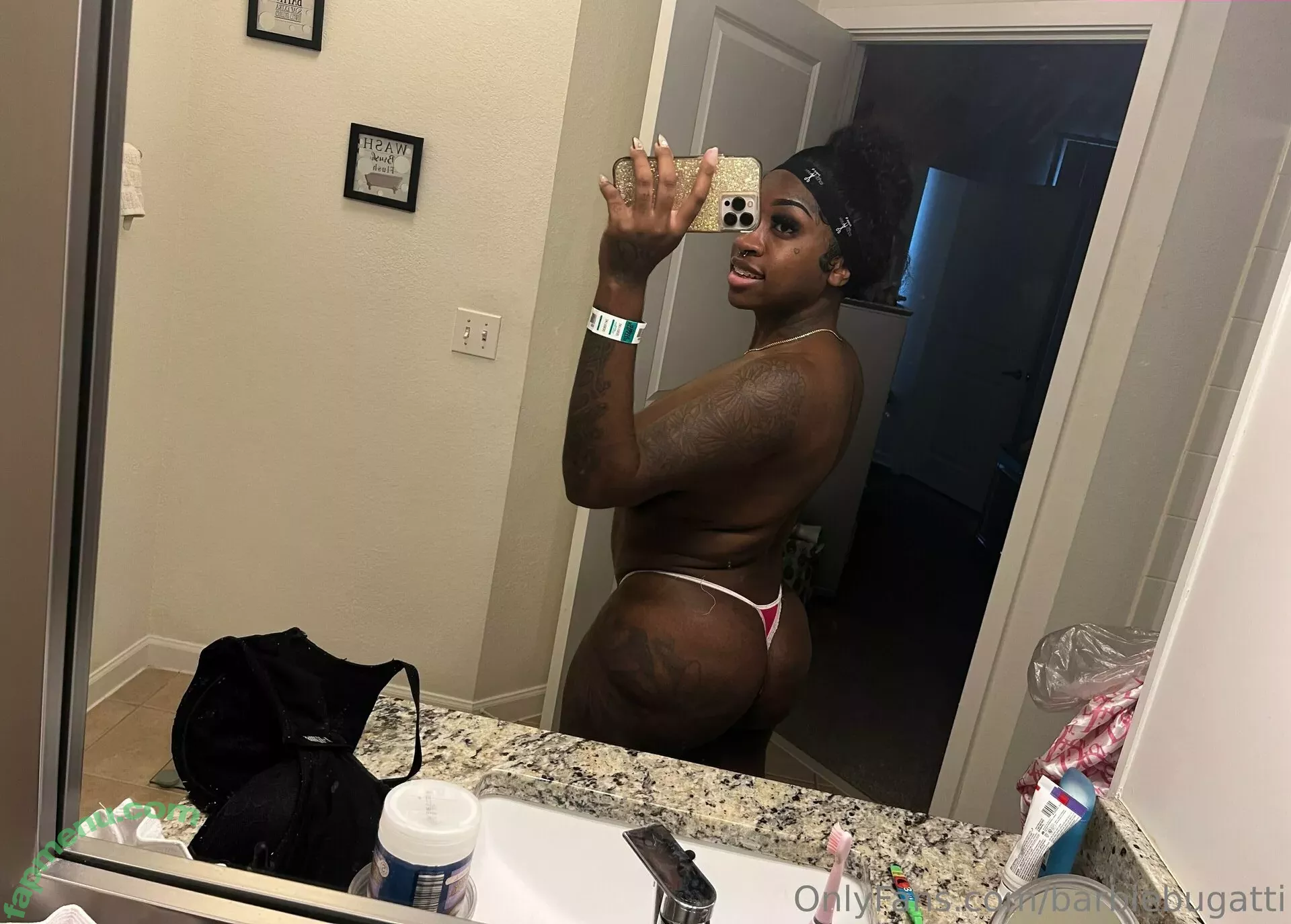 barbiebugatti nude photo #1016 (Barbie Bugatti / barbiebugatti1 / barbiebugatti__)