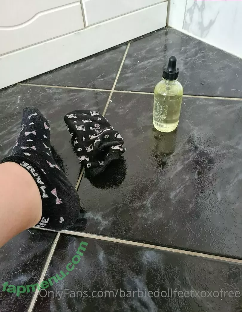 barbiedollfeetxoxofree nude photo #0012 (xblackdoll)
