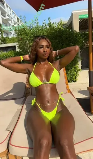 barbiegomez_latina / Barbielatina / barbielatina22 / barbielauren6 nude photo #0031