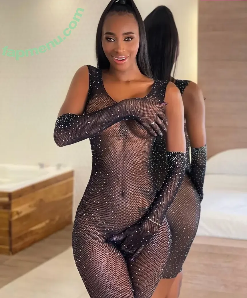 barbiegomez_latina nude photo #0065 (Barbielatina / barbielatina22 / barbielauren6)