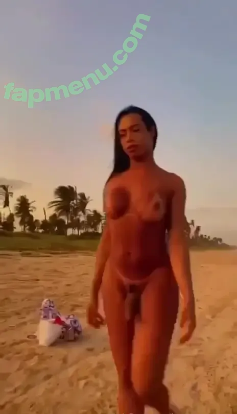 barbiegoulartx nude photo #0269 (barbsbhg)