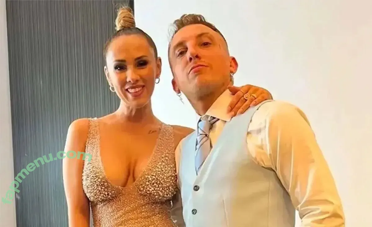 barbysilenzi nude photo #0004 (barbysilenzi)