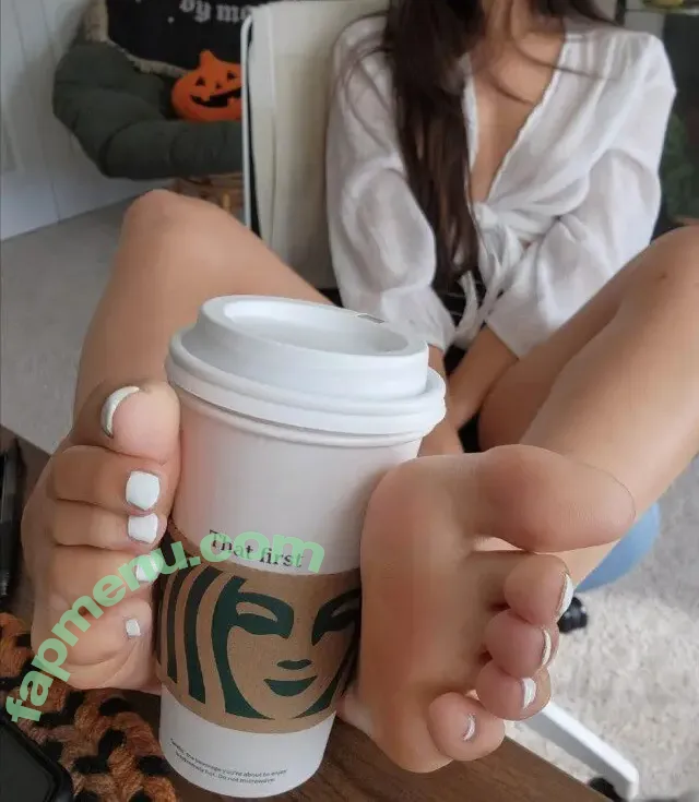 Bare Feet nude photo #0252 (barefeetpose)