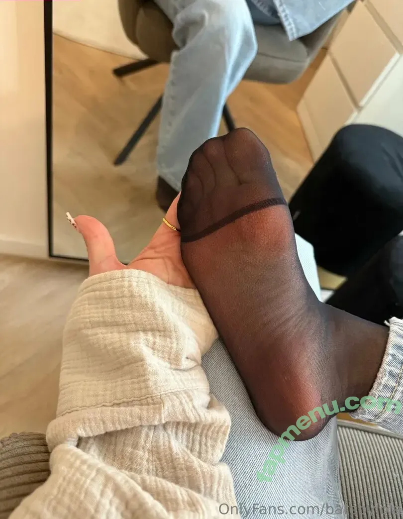 Barebylola nude photo #0116 (Barebylola)