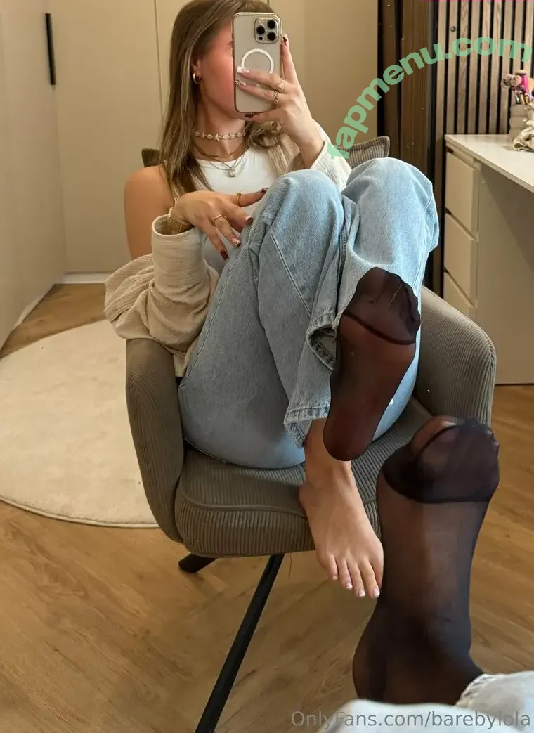 Barebylola nude photo #0120 (Barebylola)