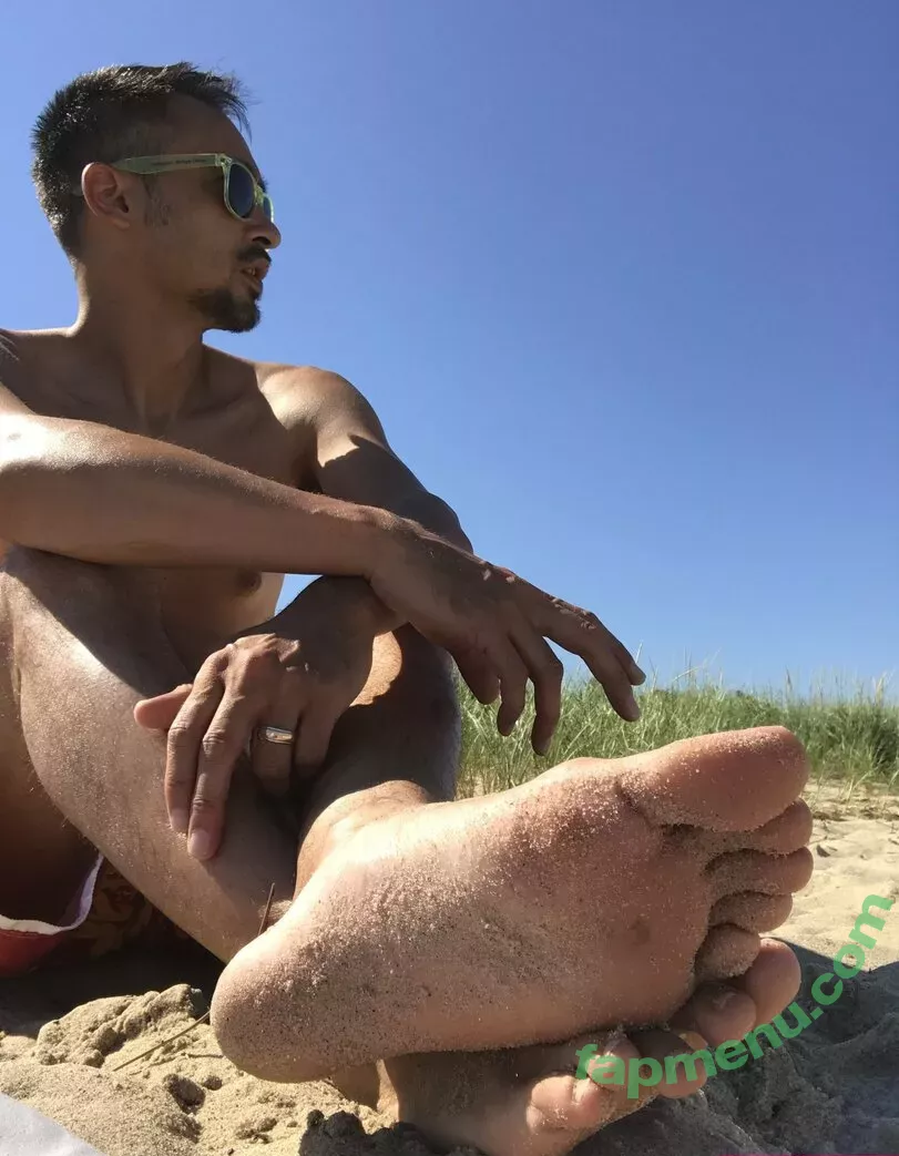 barefeeticus nude photo #0015 (barefeeticus)