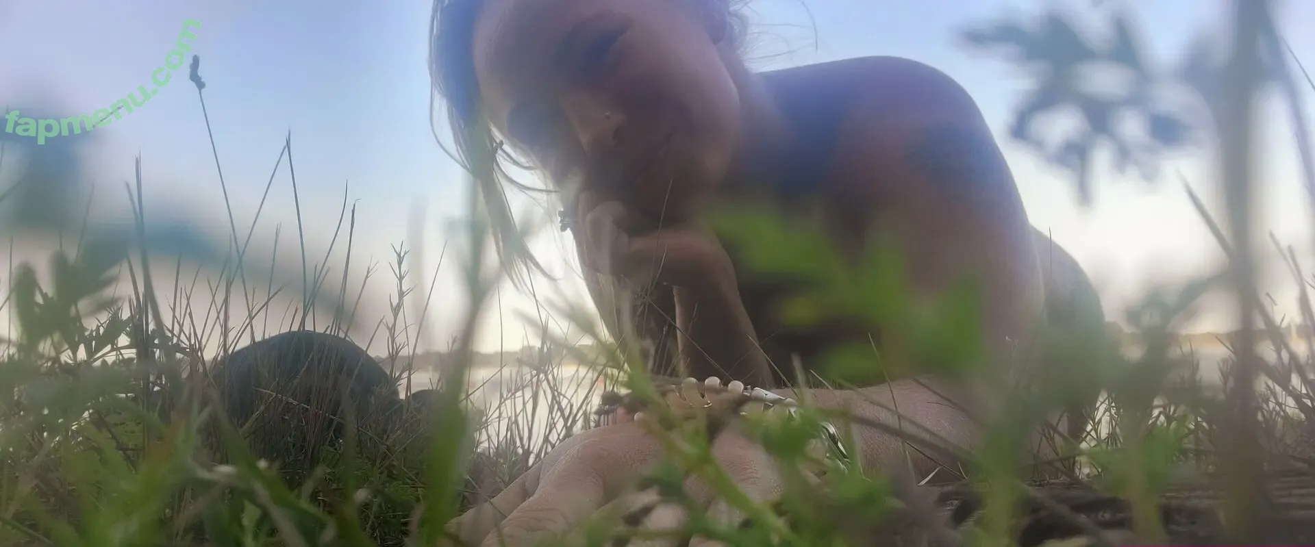 barefoot.wildflower nude photo #0008 (barefoot.wildflower)