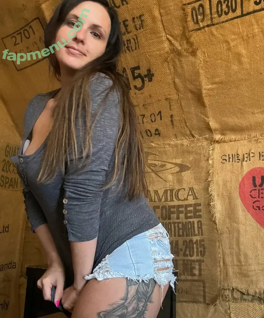 Barefootmamamn nude photo #0264 (therealbarefootmamamn)