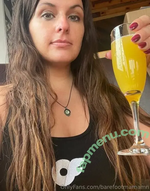 Barefootmamamn nude photo #0334 (therealbarefootmamamn)