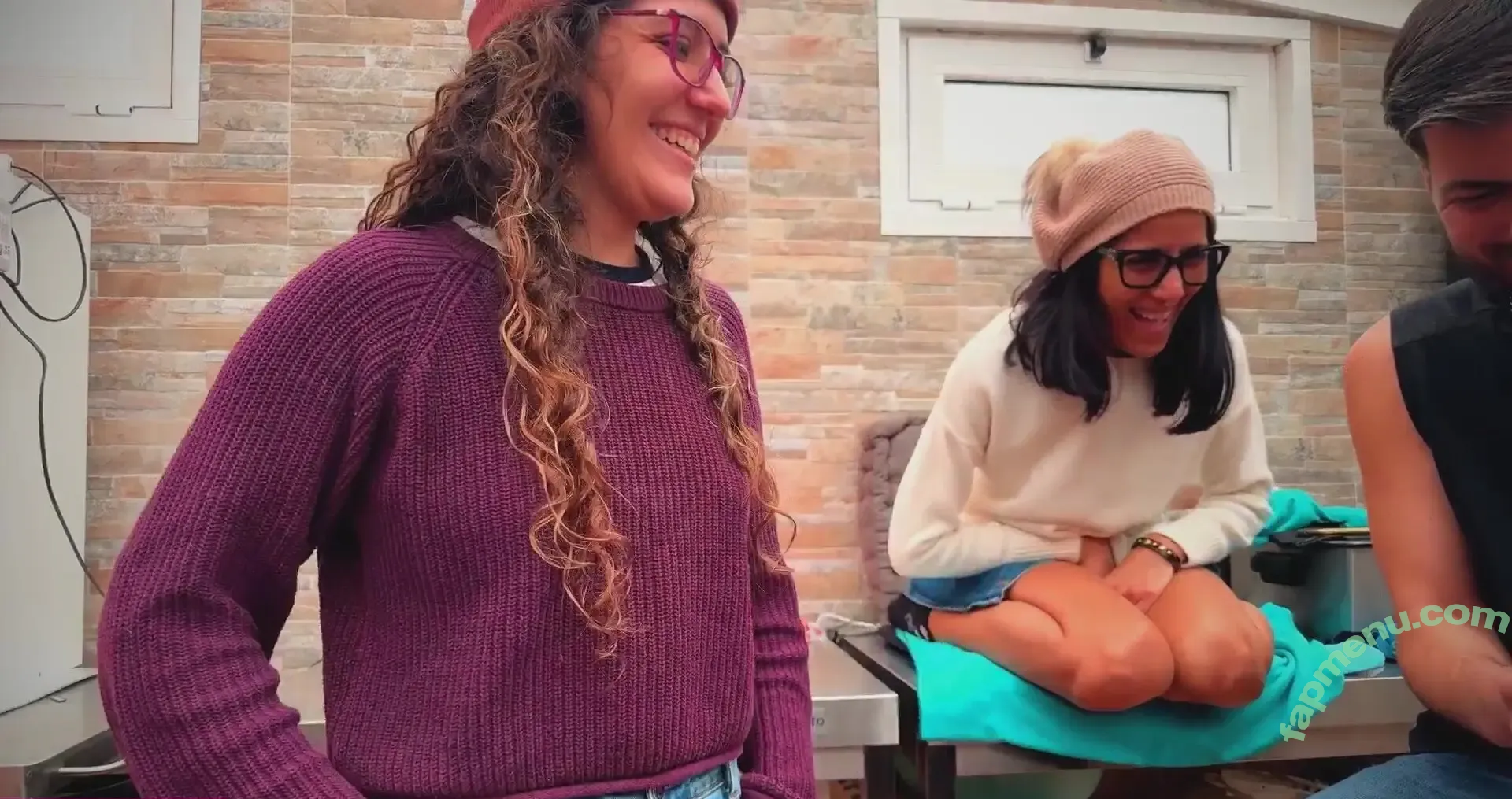 Barfantasy nude photo #0165 (barfantasy2006 / fantasy_bar)