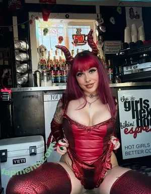 baristachlo / bbchlo nude photo #0176