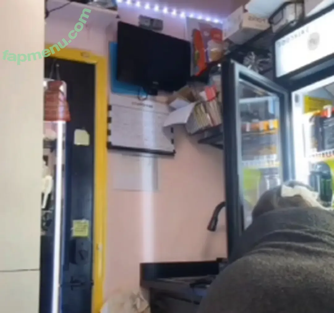 Baristademi nude photo #0032 (baristadem)