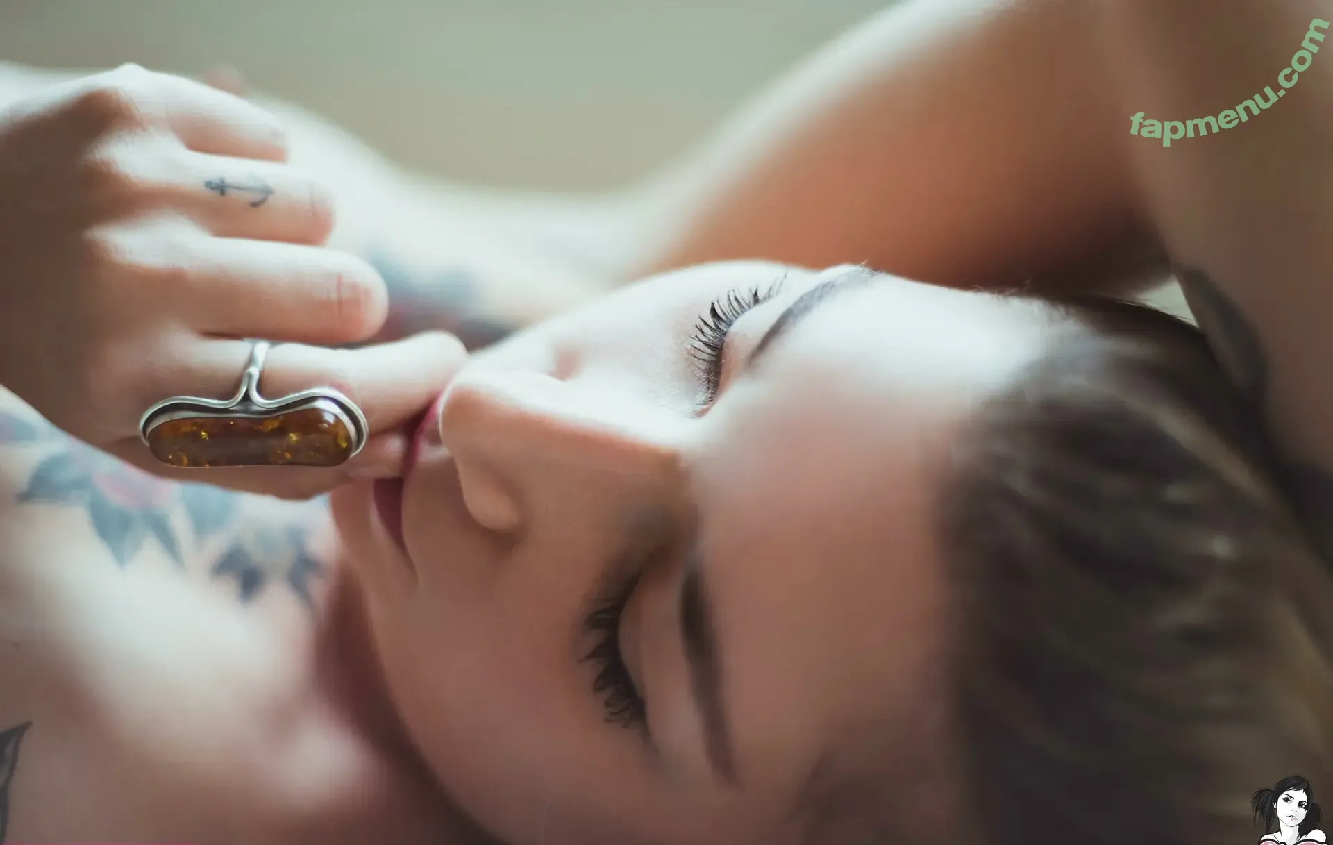 Barkmantis nude photo #0126 (Barkmantis)