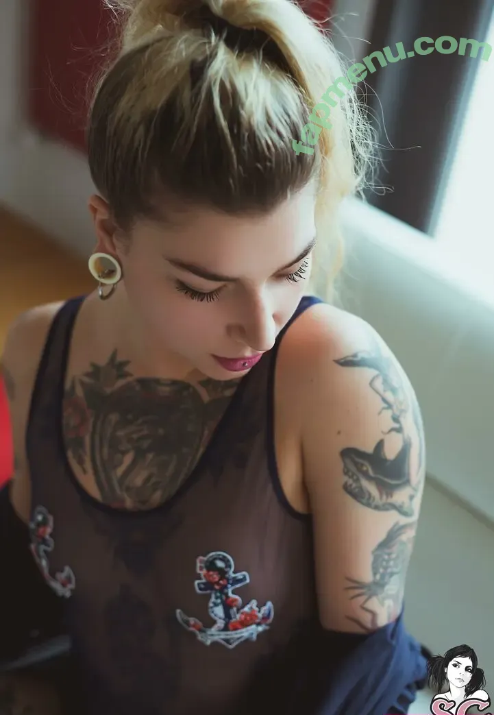 Barkmantis nude photo #0141 (Barkmantis)