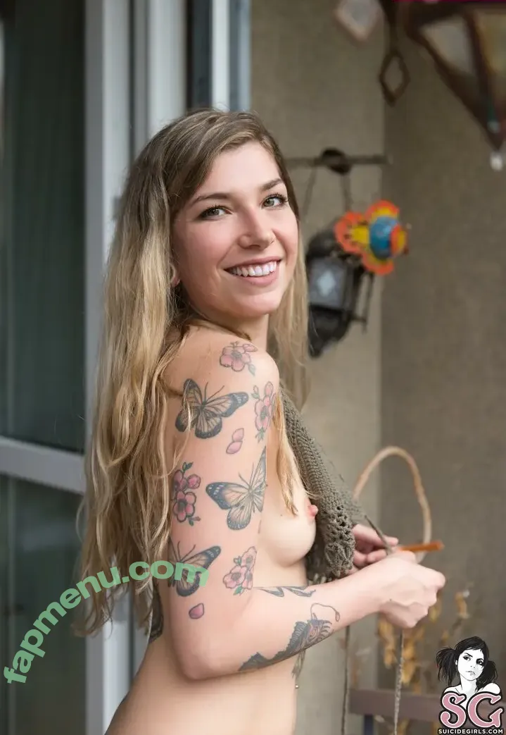 Barkmantis nude photo #0212 (Barkmantis)