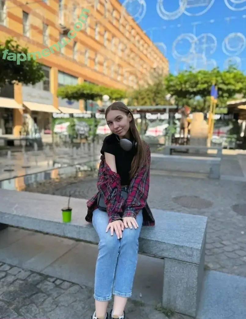 bartaa nude photo #0010 (this.is.bartaa)