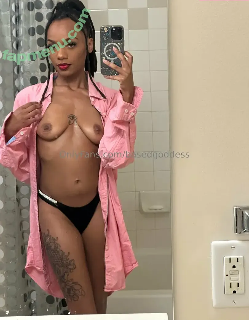basedgoddess nude photo #0003 (the.basedgoddess)