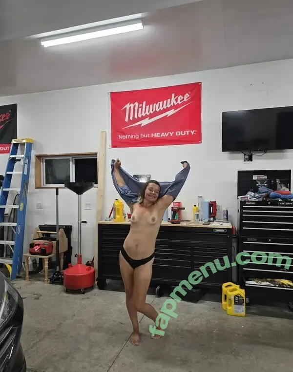Basedmama nude photo #0261 (Basednormiemama)