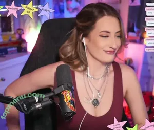 BasicWitGirl / tbhlessbasic nude photo #0141