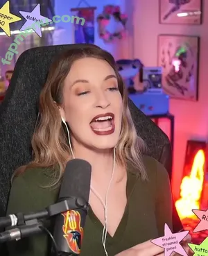 BasicWitGirl / tbhlessbasic nude photo #0213